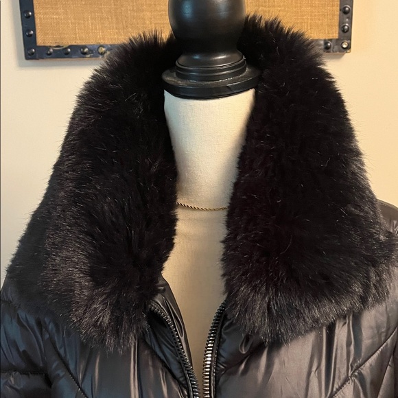 Kenneth Cole Black Puffer Jacket with Faux Fur Trim, medium - Picture 3 of 14